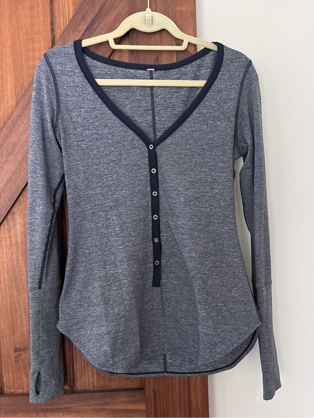 Lululemon Awesoma Henley